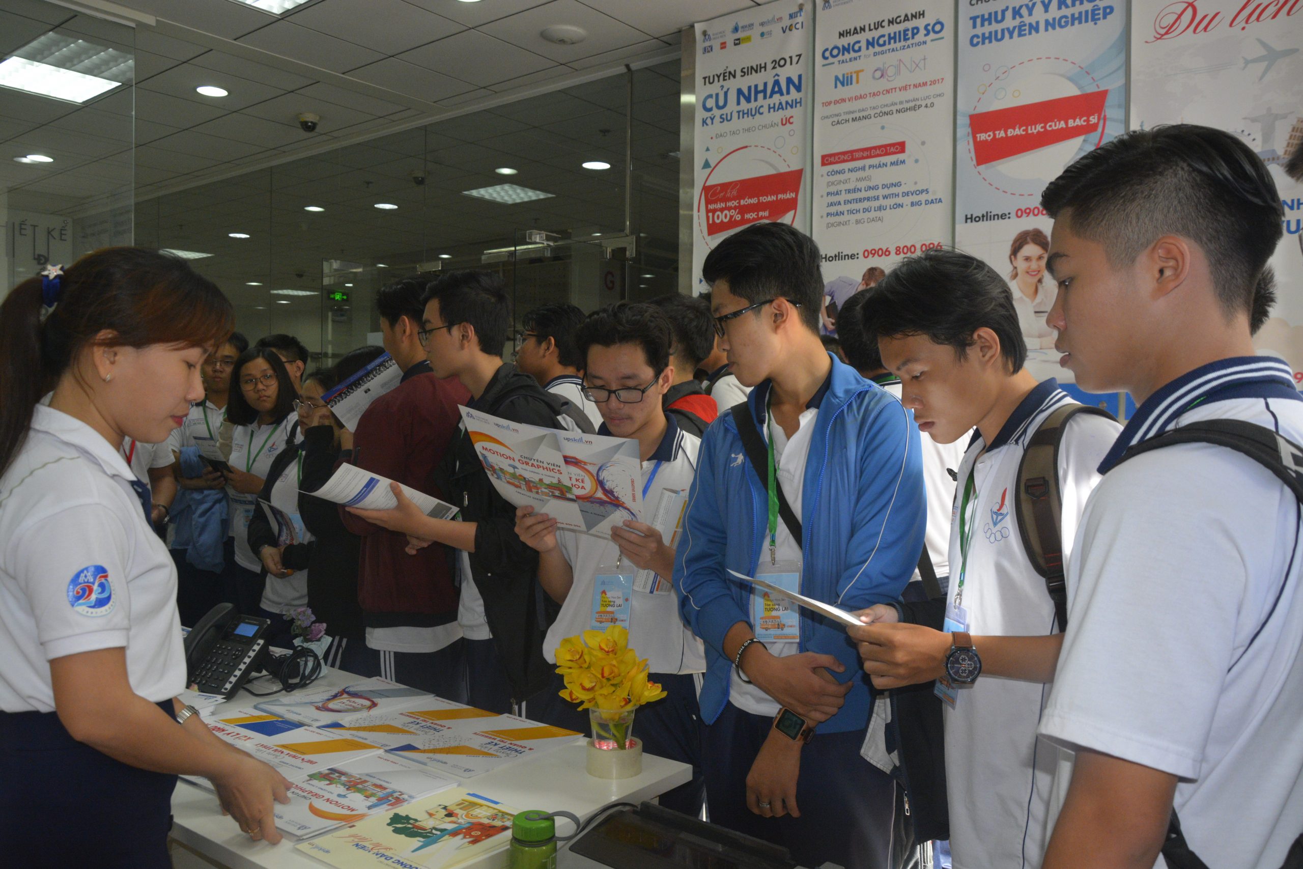 Thông báo danh sách trúng tuyển đợt 1 ngày 25/07/2018