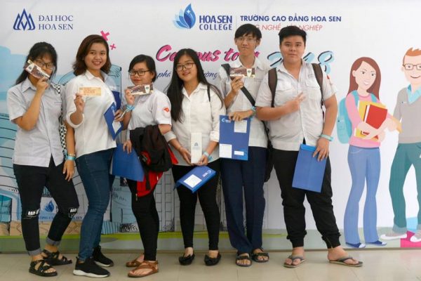 Cao đẳng Hoa Sen tổ chức Campustour thu hút hàng trăm học sinh tham gia